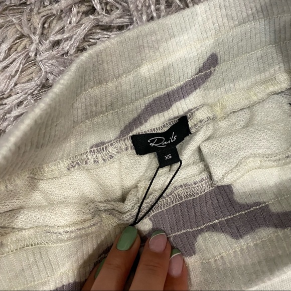 RAILS - Matching Set - Stone Camo Ramona Sweater and Oakland Jogger - Picture 7 of 9